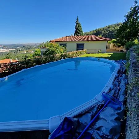 Casa Do Cedro Сasa de vacaciones Paredes de Coura