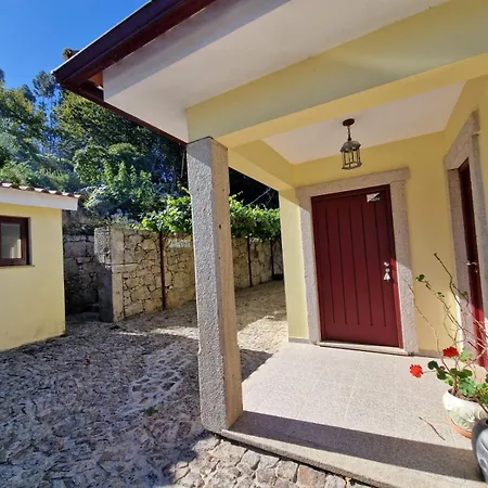 Casa Do Cedro Paredes de Coura