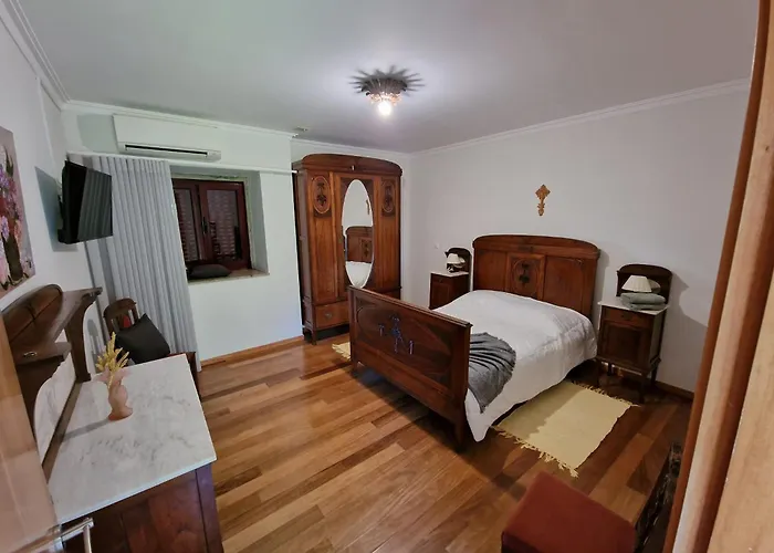 Casa Do Cedro بيت للعطل