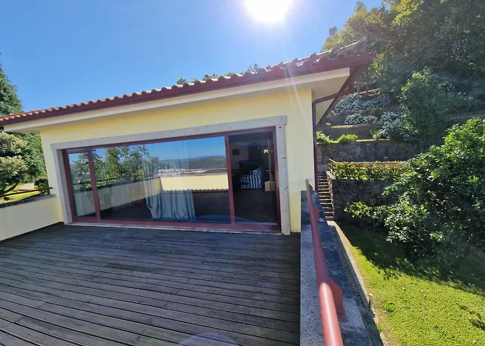 Casa Do Cedro * باريديس دي كورا