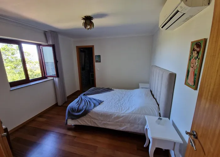 Casa Do Cedro بيت للعطل