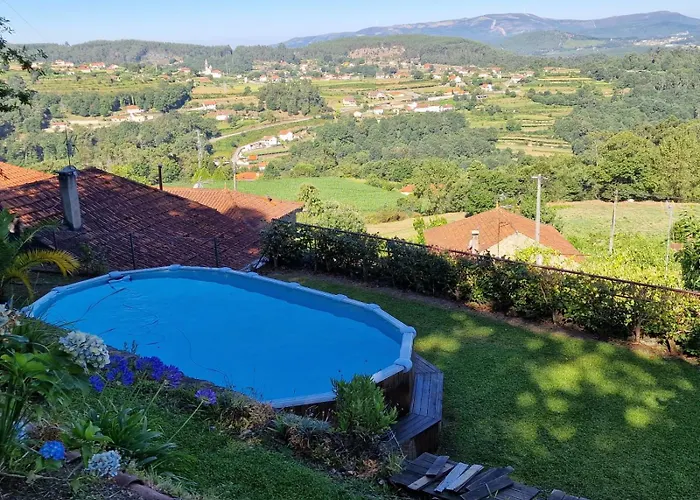 Casa Do Cedro باريديس دي كورا